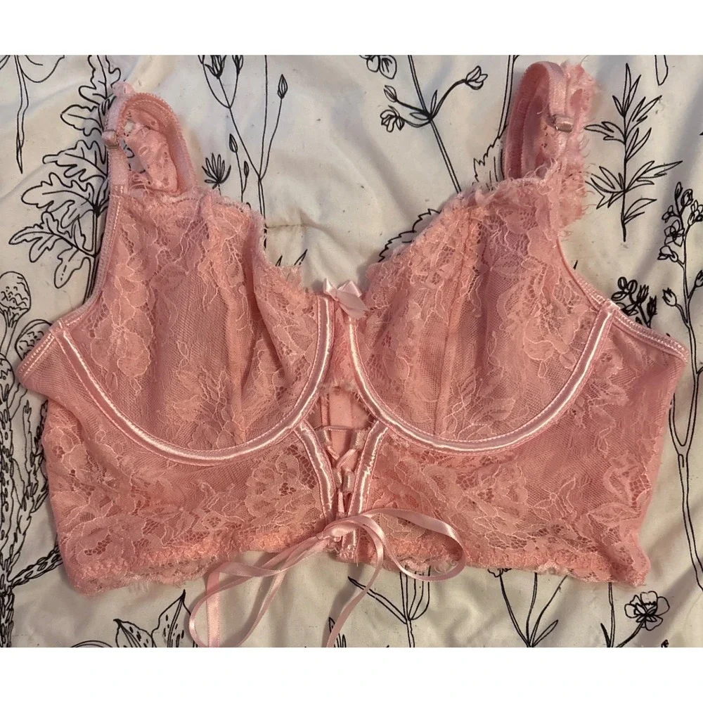Light Pink Unlined Lace Longline Front‎ Lace Up Detail Bralette, Size Large